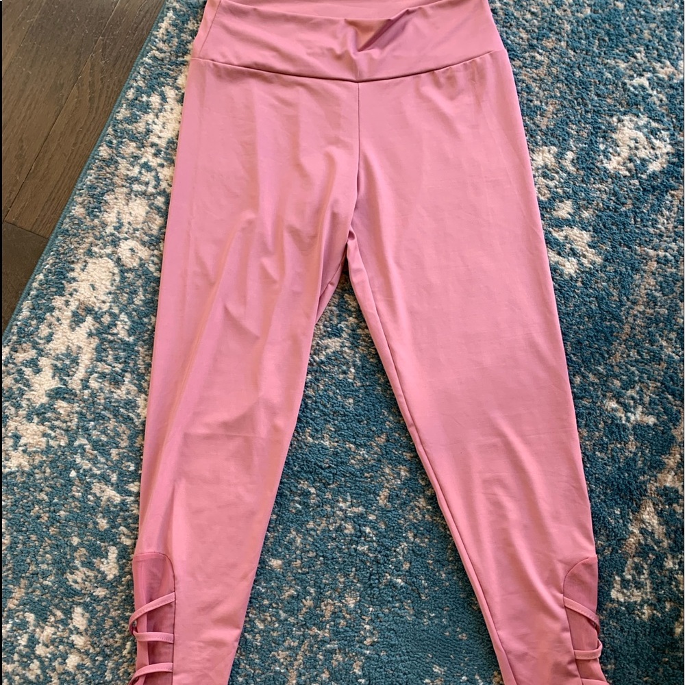Yoga pant bundle - Picture 6 of 11